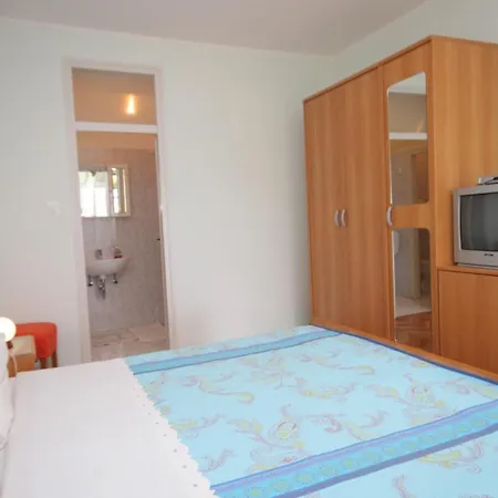Double Medveja 7775a 3* Laurana